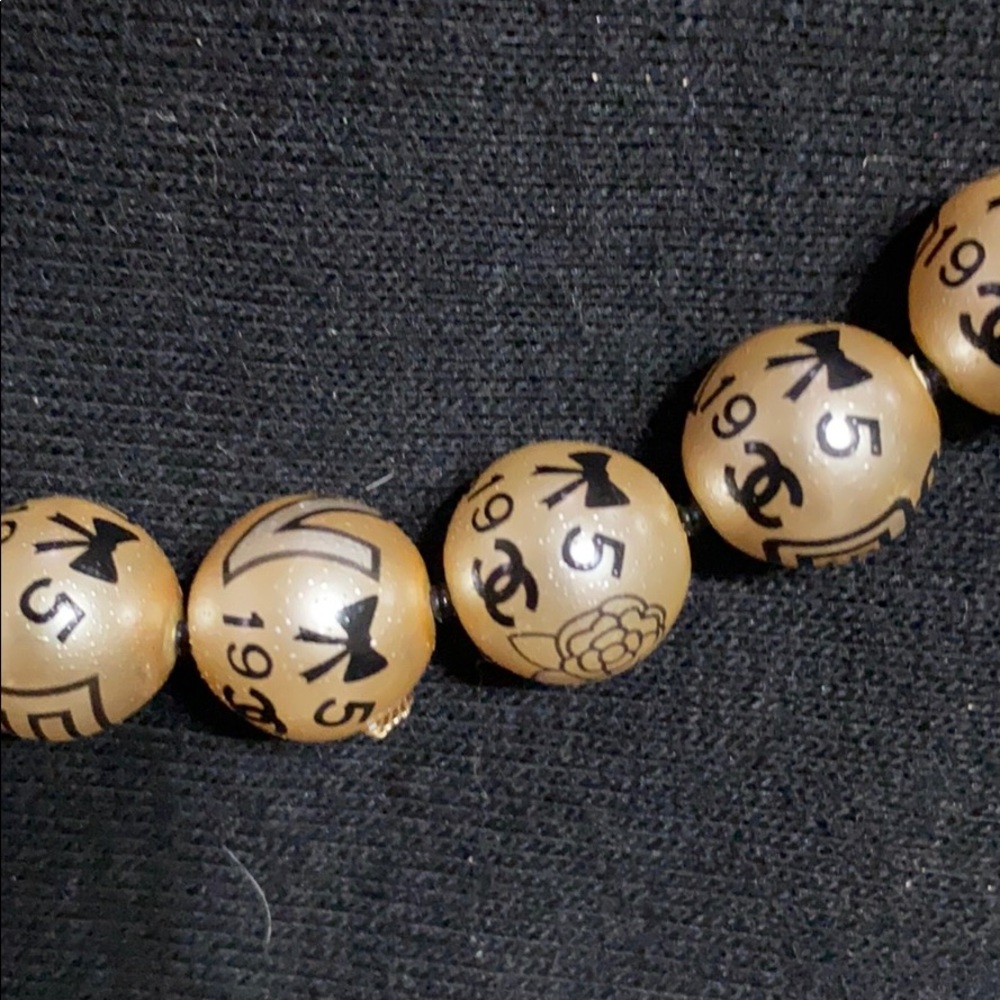 Chanel Necklace - Picture 2 of 3